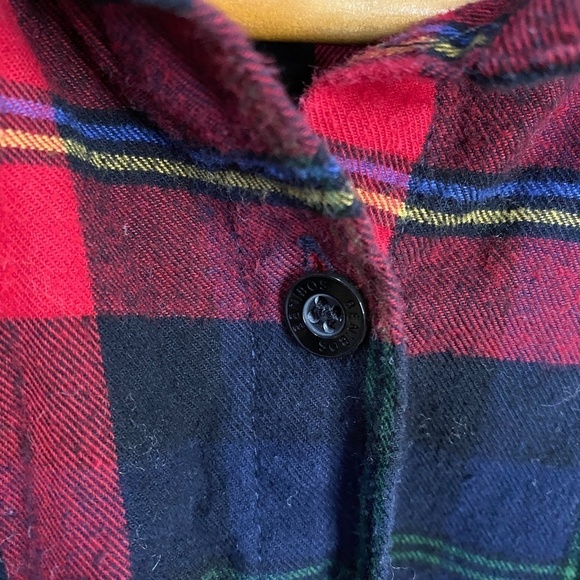 Ochenta Women's Red Plaid Button‎ Up Long Sleeve Shirt - Picture 4 of 11